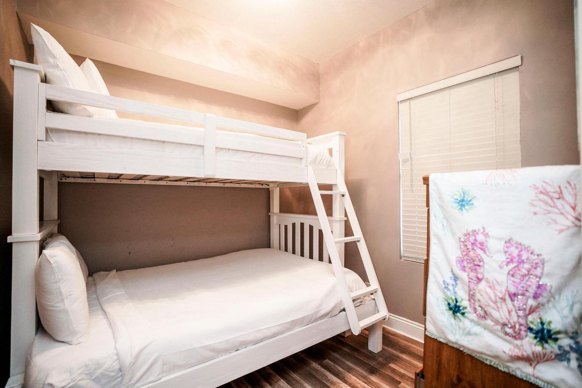 Apartment Calypso Panama City Beach